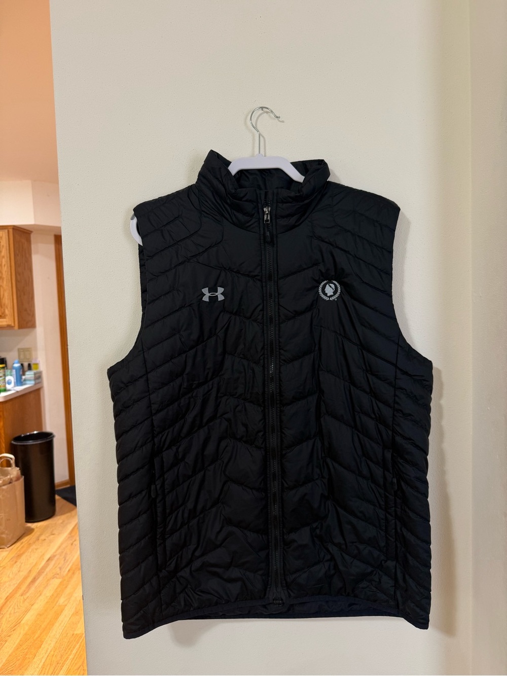 Under Armour Black Quilted Lightweight Vest from Caesars Palace Las Vegas